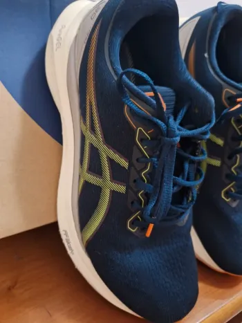 Used Asics Gel-Kayano 30 bike — image 3 of 5