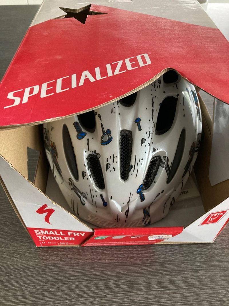 Brugt Specialized Casque enfant 44-52cm Cycling Accessories