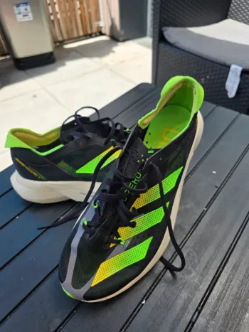 Adidas adizero Adios Pro 3 bike d'occasion — image 2 sur 4