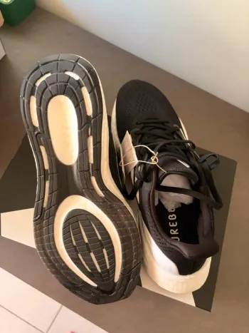 Używany Adidas pureboost 5 bike — zdjęcie 6 z 7