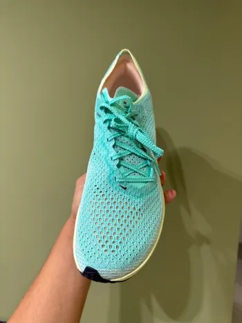 Used Nike Vaporfly Next% 3 bike — image 7 of 8