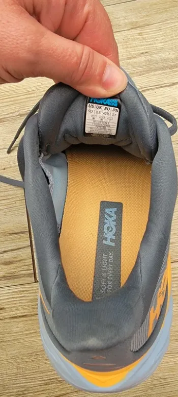 Used Hoka Clifton 8 bike — image 4 of 5