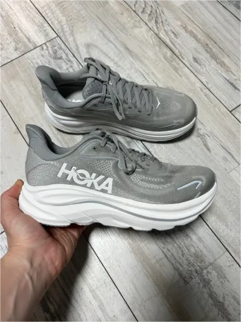 Käytetty Hoka Clifton 8 bike