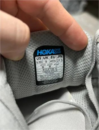 Hoka Clifton 8 bike d'occasion — image 10 sur 10