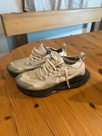 Used Nike ACG Zegama Trail bike — image 2 of 5