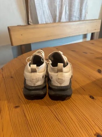 Used Nike ACG Zegama Trail bike — image 4 of 5