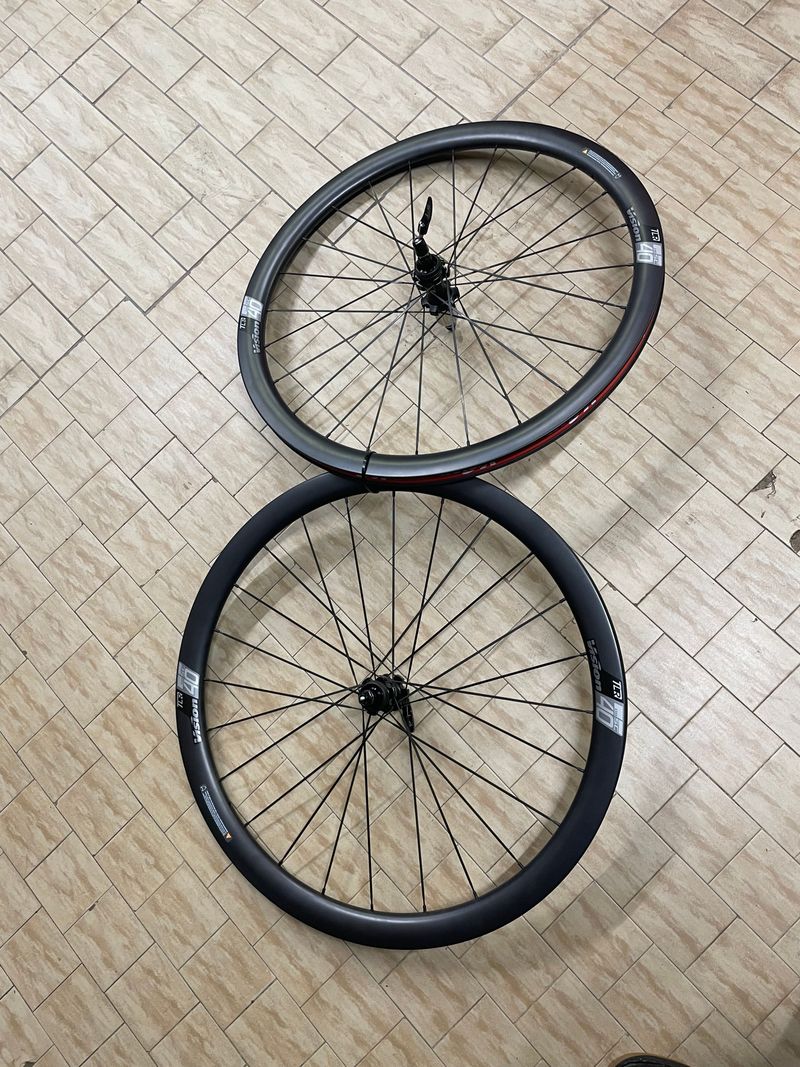 Käytetty Vision SC40 Wheels