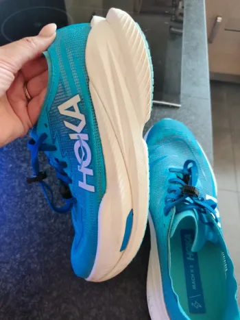 Hoka Mach X2 bike d'occasion — image 4 sur 6