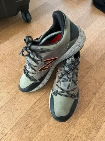 Used New Balance Fresh Foam X Hierro All Terrain bike — image 2 of 14