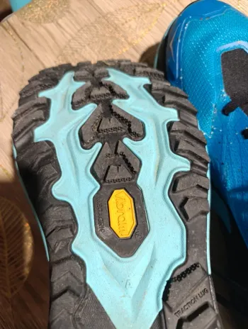 Tweedehands Hoka Mafate 5 bike — afbeelding 5 van 8