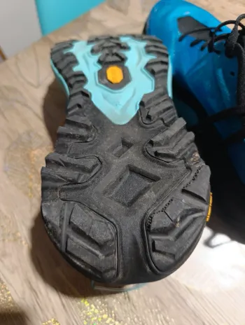 Tweedehands Hoka Mafate 5 bike — afbeelding 6 van 8