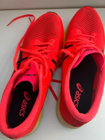 Used Asics Metaspeed Sky bike — image 3 of 7