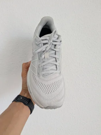 New Balance Fresh Foam x 880v14 bike usato — immagine 5 di 15