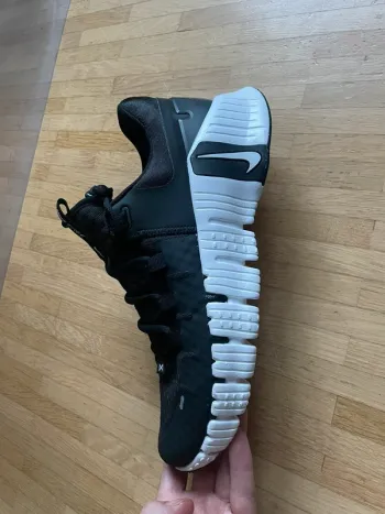 Nike Metcon / Free bike d'occasion — image 4 sur 11