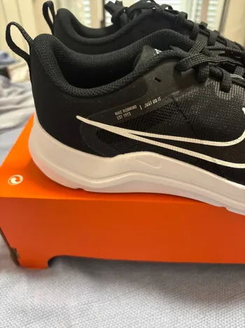 Gebrauchtes Nike Shoes bike — Bild 2 von 10