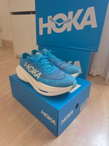 Gebrauchtes Hoka Mach X2 bike