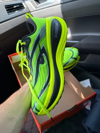 Nike Vomero Plus SE bike de segunda mano — imagen 3 de 8