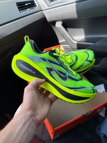Gebrauchtes Nike Vomero Plus SE bike