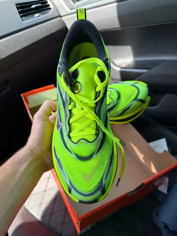 Nike Vomero Plus SE bike de segunda mano — imagen 2 de 8