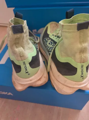 Używany Hoka Tecton x3 bike — zdjęcie 7 z 8