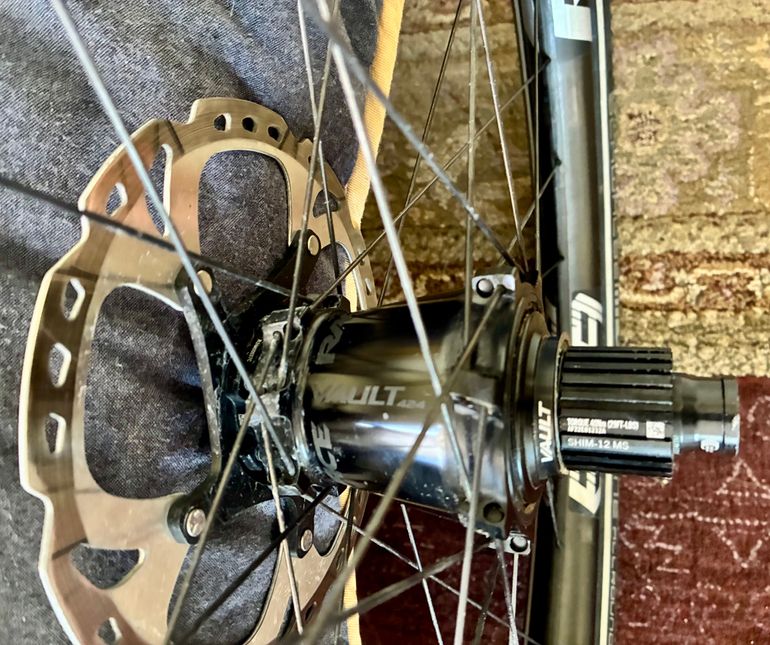Used Race Face Carbon Wheelset bike — image 6 of 6