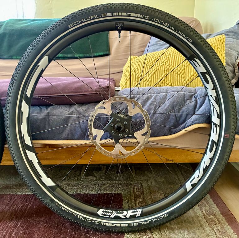 Used Race Face Carbon Wheelset bike — image 3 of 6