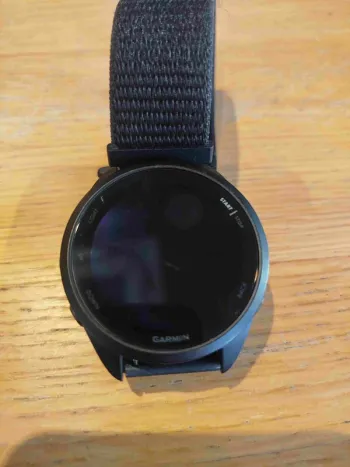 Used Garmin Forerunner 165 bike