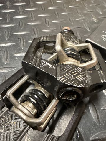 Gebrauchtes Crankbrothers Candy 3 bike — Bild 2 von 2
