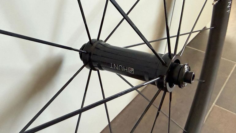 Brugt Hunt 36 Carbon Wide 2024 bike — billede 3 af 7