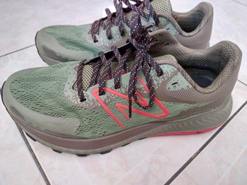 Tweedehands New Balance DynaSoft Nitrel V5 bike — afbeelding 5 van 6