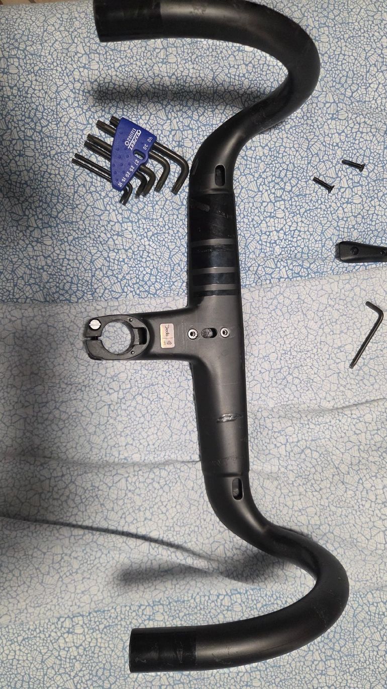 Brugt Deda Elementi Deda Alanera RS 2025 bike — billede 3 af 4