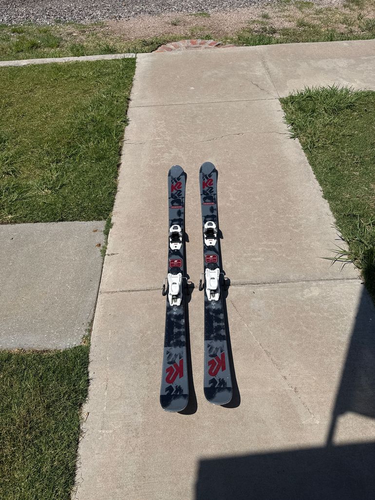k2 dreamweaver skis 109CM 2023 She might even look up to the older girls ripping park laps and putting the boys to shame Test ski K2 Skis Dreamweaver