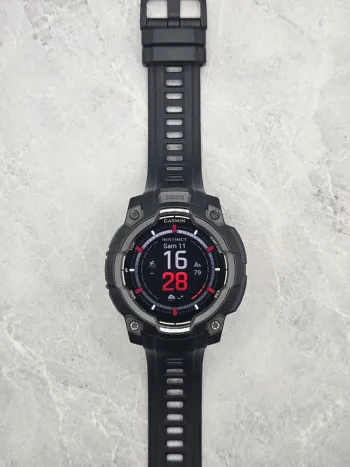 Garmin Instinct 3 AMOLED bike de segunda mano — imagen 3 de 15