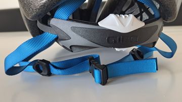 Used Giro Skyline II bike — image 9 of 9
