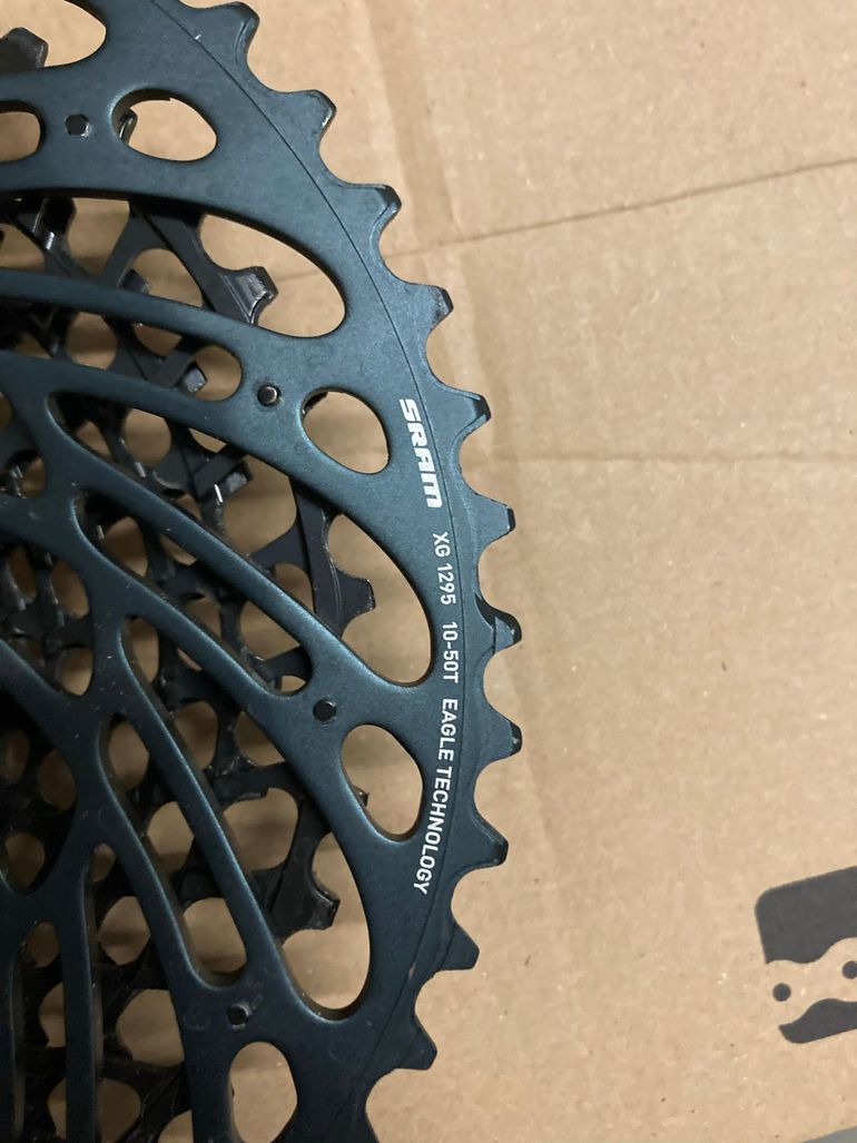 SRAM XG-1295 10-50T 中古 その2 Used Sram XG-1295 10-50 – € 230