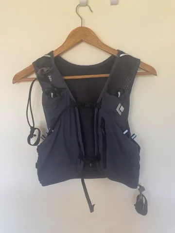Used Black Diamond Distance 4 Running Accessories