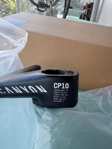 Canyon Aerocockpit CF CP10 2021 bike usato — immagine 5 di 7
