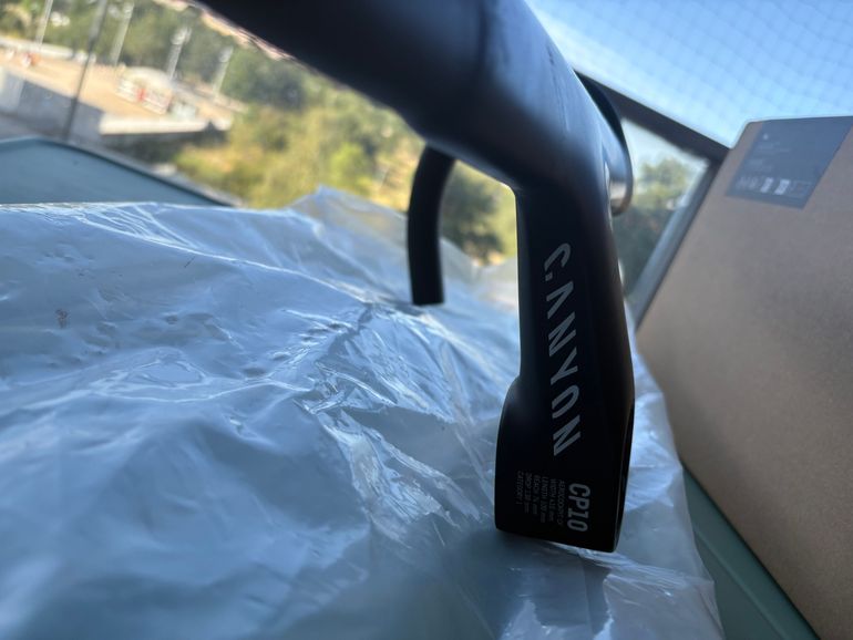 Brugt Canyon Aerocockpit CF CP10 2021 bike — billede 4 af 7