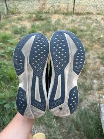 Used Hoka Mach 6 bike — image 9 of 11