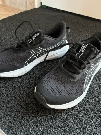 Używany Asics Jolt 5 bike — zdjęcie 6 z 6