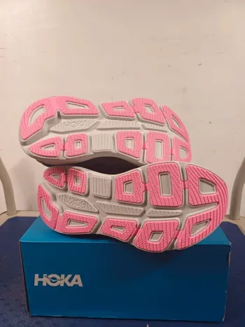 Hoka Bondi 9 bike d'occasion — image 4 sur 8