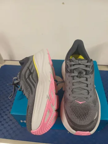 Hoka Bondi 9 bike d'occasion — image 6 sur 8