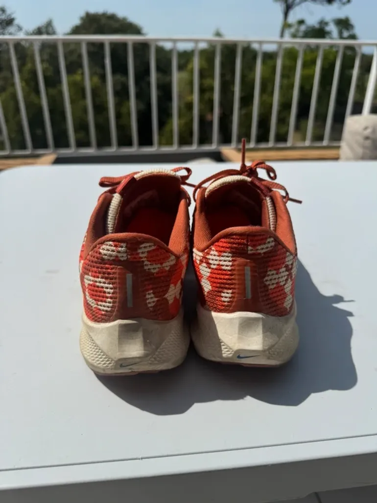 Gebrauchtes Nike Basket Shoes 41 bike — Bild 5 von 7
