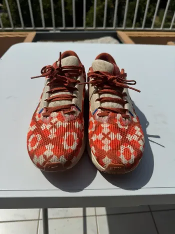 Gebrauchtes Nike Basket Shoes 41 bike — Bild 4 von 7