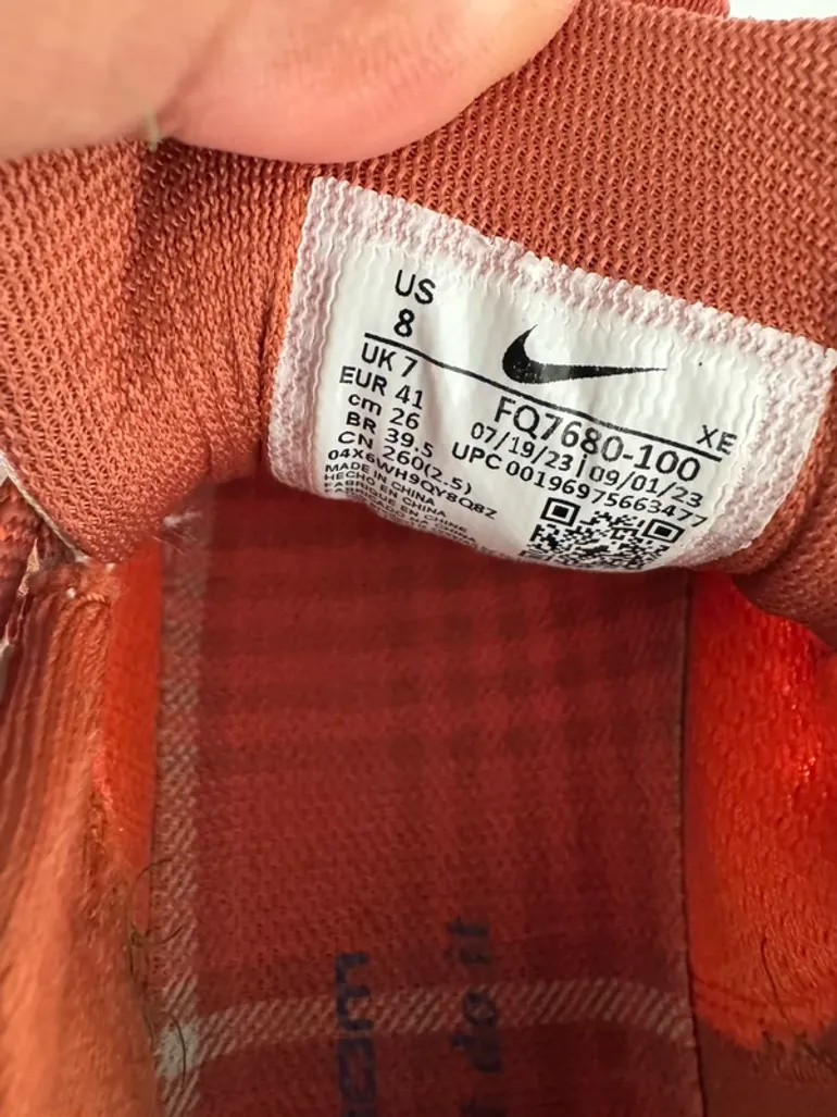 Gebrauchtes Nike Basket Shoes 41 bike — Bild 7 von 7