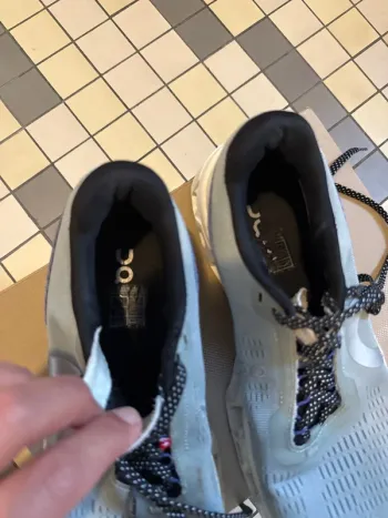 Gebrauchtes On Running Shoes bike — Bild 2 von 6