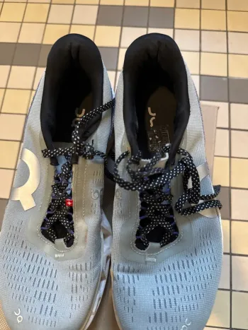 Gebrauchtes On Running Shoes bike — Bild 6 von 6