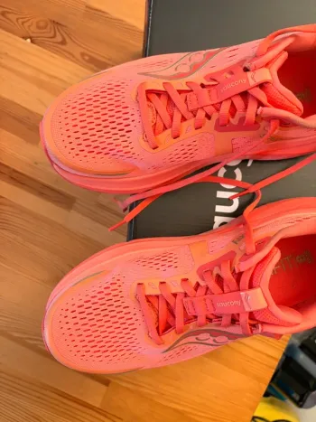 Käytetty Saucony Guide 18 bike — kuva 7 / 9