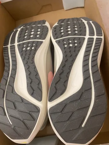 Gebrauchtes Pegasus Nike Air Zoom bike — Bild 6 von 7
