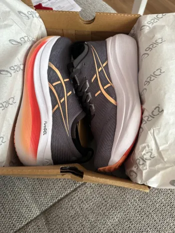 Gebrauchtes Asics Running Shoes bike — Bild 2 von 5